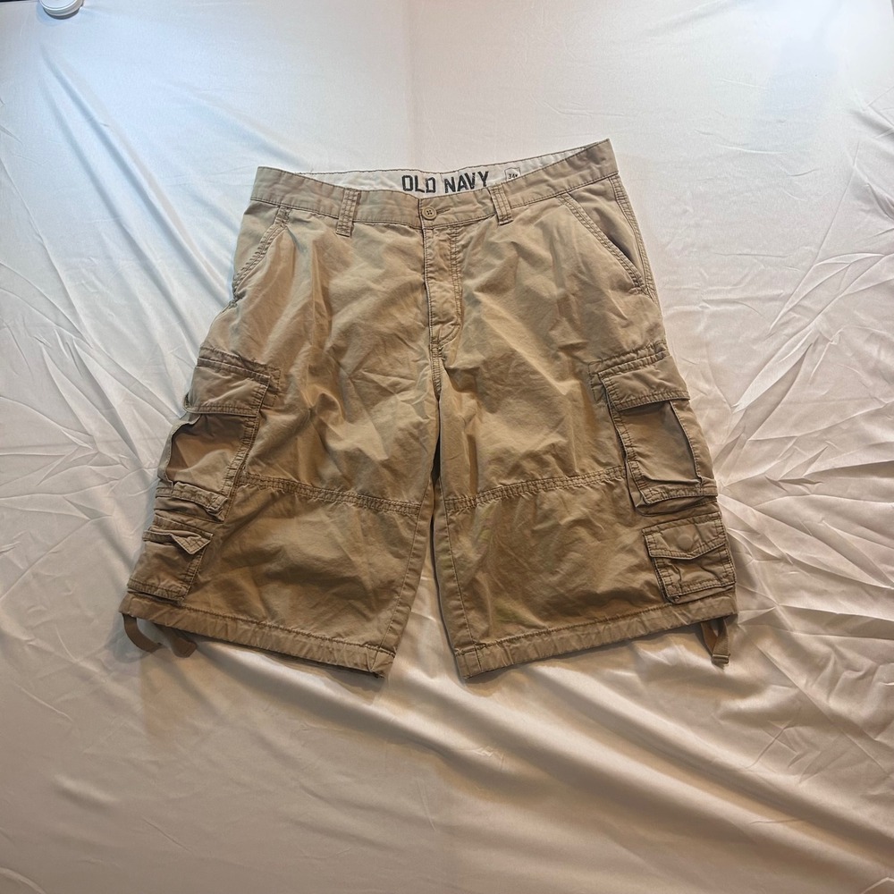 Old Navy Mens Khaki Cargo Shorts Tan Utility Multi Pocket Size 34W